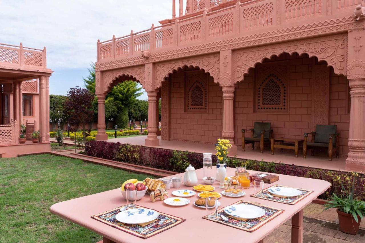 Stayvista At Pink Palace Rajasthani Decor Ooty Eksteriør billede