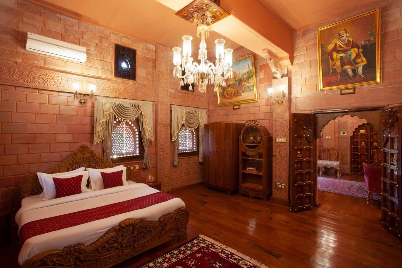 Stayvista At Pink Palace Rajasthani Decor Ooty Eksteriør billede